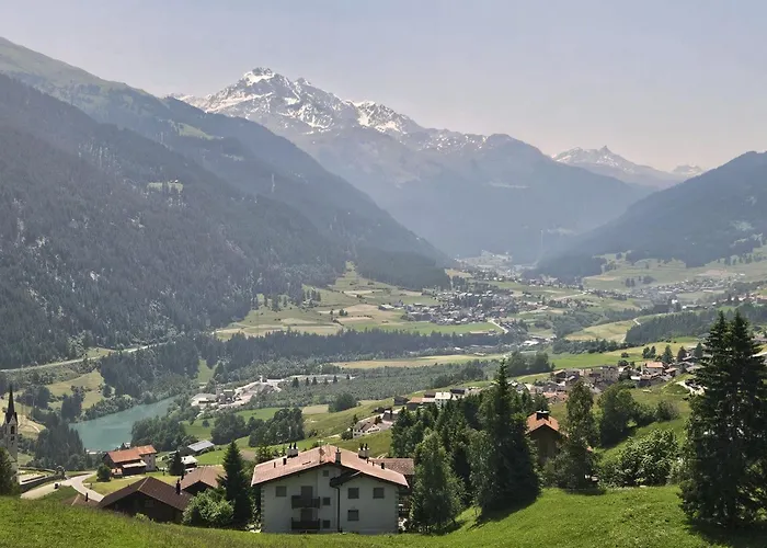 Desideria By Interhome Apartamento Salouf